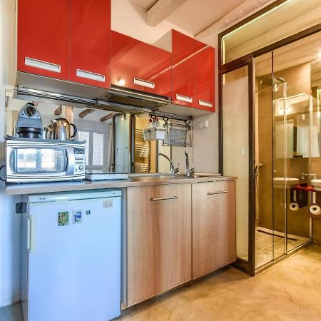 Apartamento En La Plaza De Lavapies Para 4 Personas Madrid Esterno foto