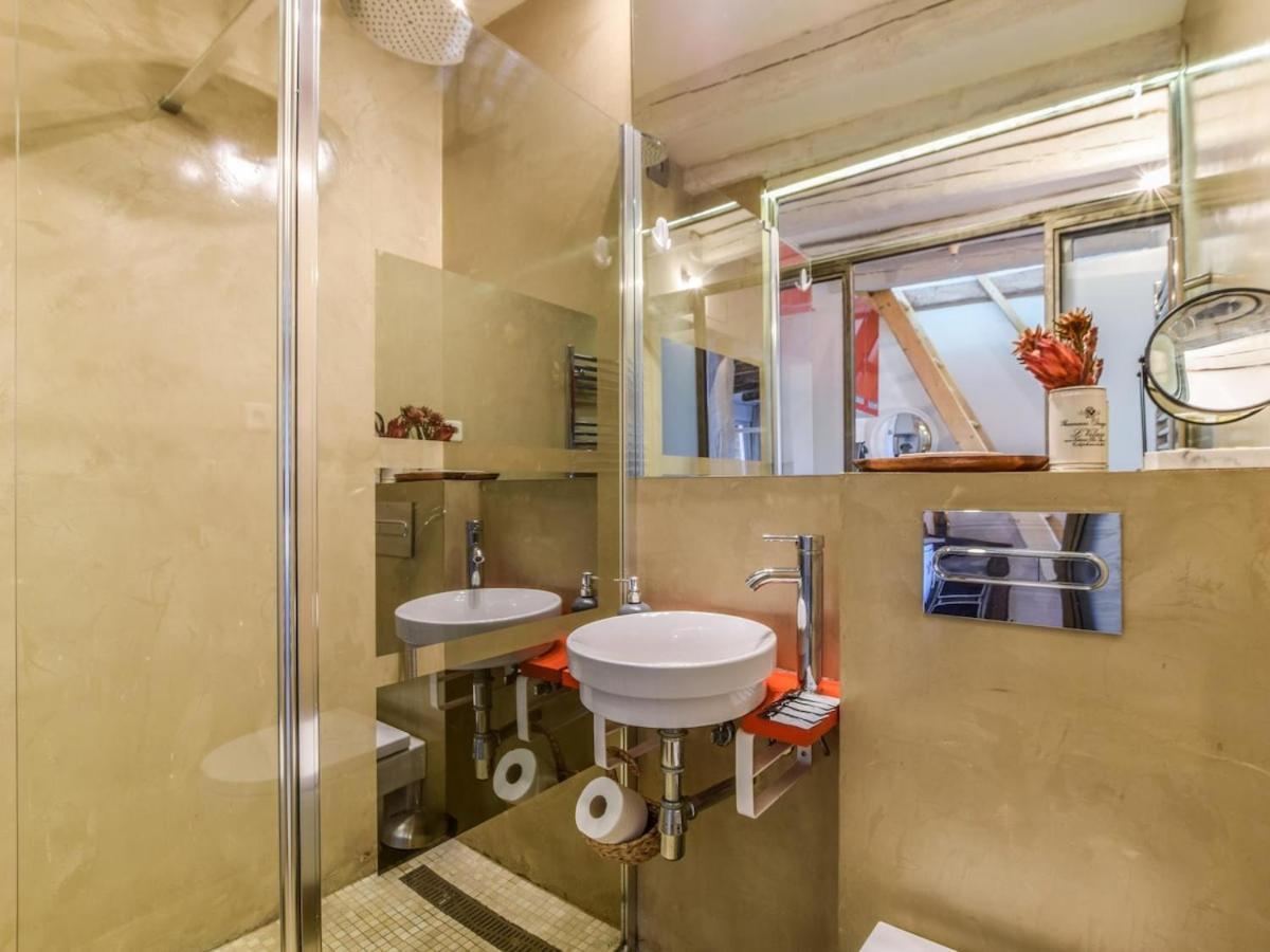 Apartamento En La Plaza De Lavapies Para 4 Personas Madrid Esterno foto