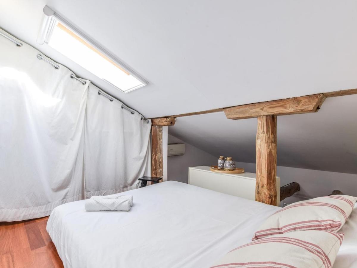 Apartamento En La Plaza De Lavapies Para 4 Personas Madrid Esterno foto