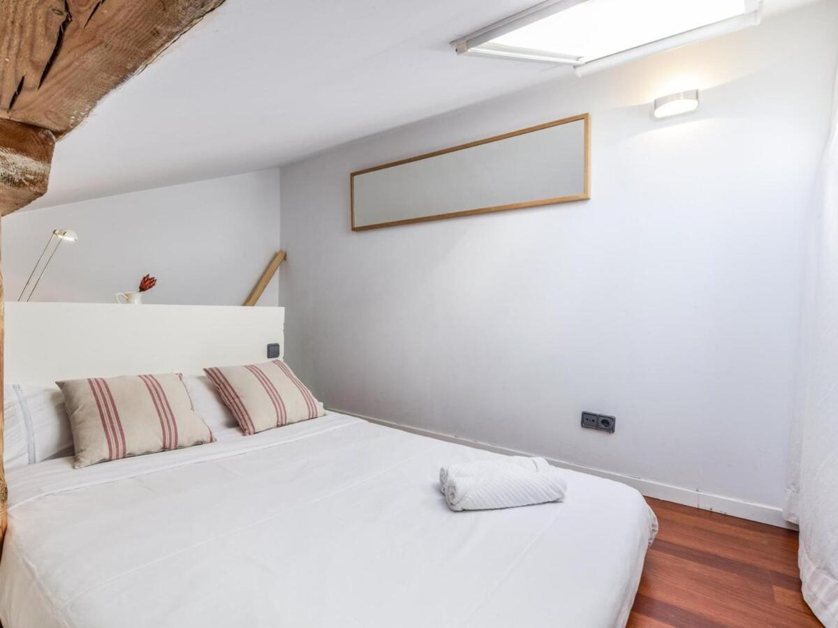 Apartamento En La Plaza De Lavapies Para 4 Personas Madrid Esterno foto